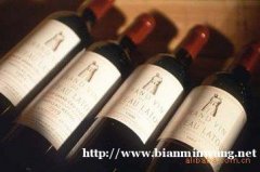 武汉回收红酒拉菲，《88年拉菲红酒多少钱》