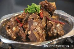 老城一锅羊蝎子加盟总部,具有特色风味