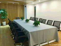 罗湖地铁口10至30人会议室/培训室出租，交通便利