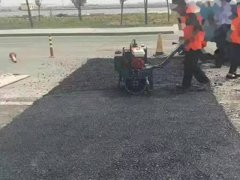 东营联诚沥青冷补料大量供货解决用料荒